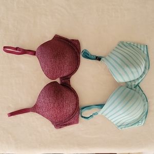 NWT VS Set of 2 34D Underwire Bras